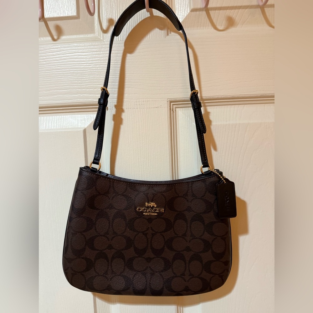 Coach Signature Brown Shoulder Bag